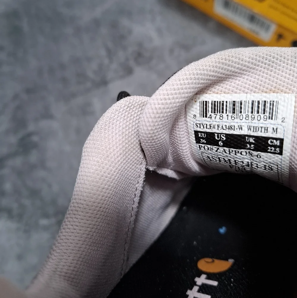 Carhartt Women's Work Shoes Sneakers in Black and Light Pink Safety Toe Size 6 - Picture 10 of 12